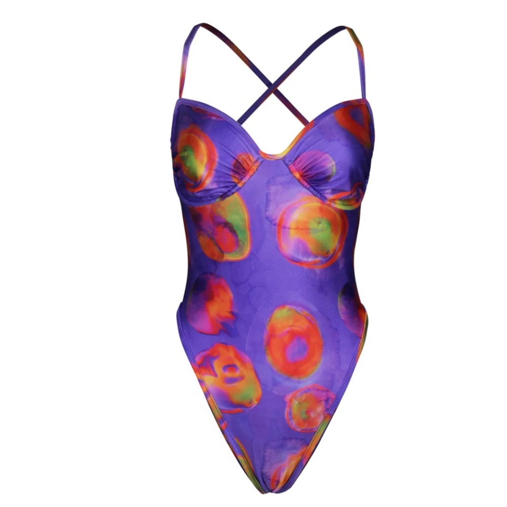 Selena Gomez Gracie One Piece